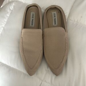 So comfy and cute.  Slip ons, feels like a Rothy.